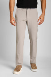 Calça Dom Henrico Slim Fit Tech com Moovexx LIVE - Henri Store