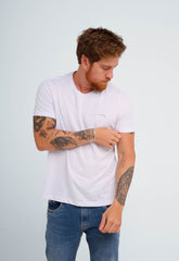 Camiseta Aramis Logo Peito Minimal - Henri Store