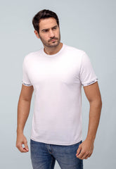 Camiseta Calvin Klein com Logo na Manga - Henri Store