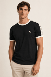 Camiseta Fred Perry Faixa Ombro - Henri Store