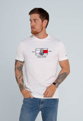 Camiseta Tommy Hilfiger Navegação Est.1985 - Live - Henri Store