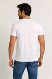 Camiseta Emporio Armani Branco Logo Ea7 Preto