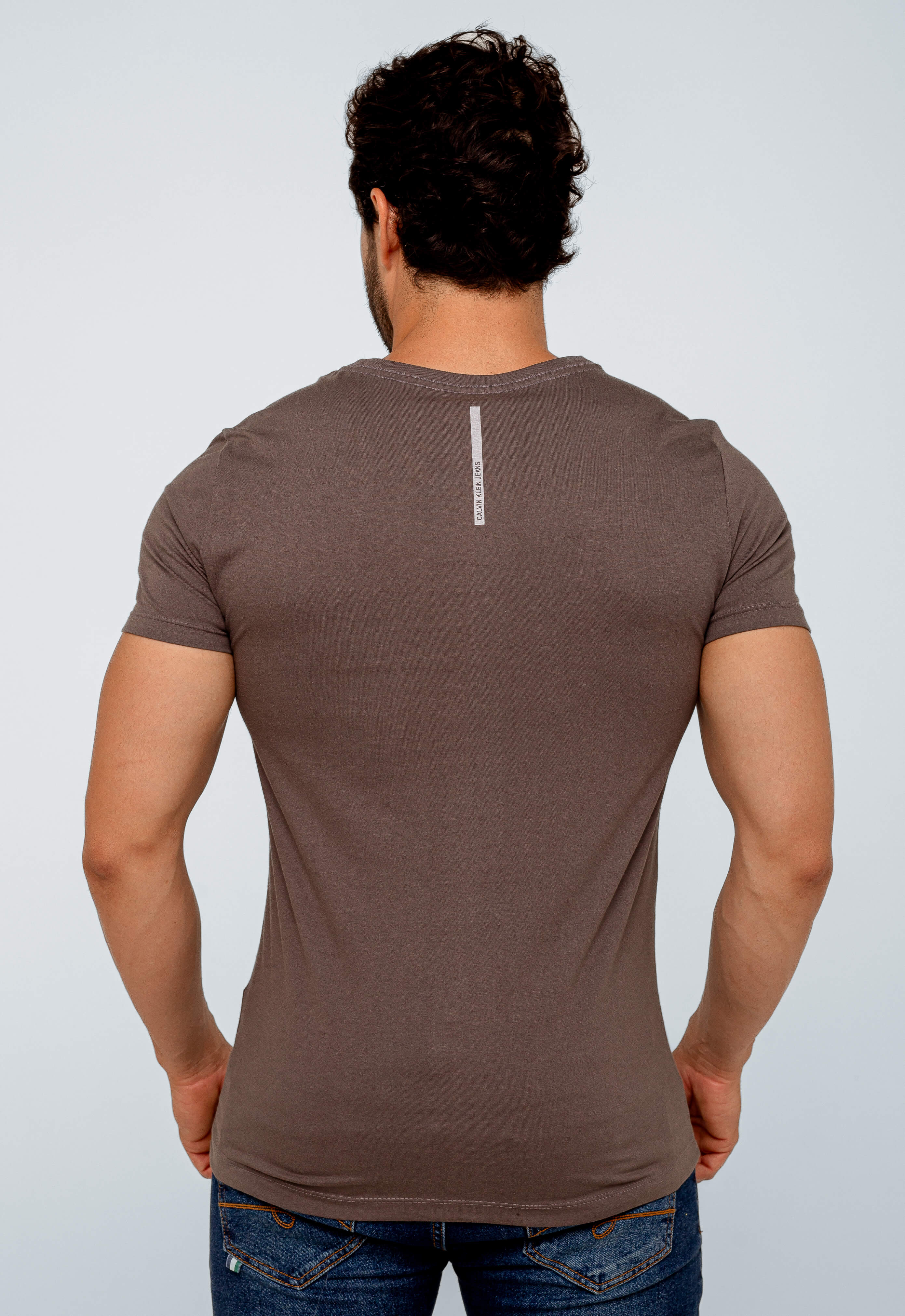 Camiseta Calvin Klein Jeans Regular Fit Embossed Peito