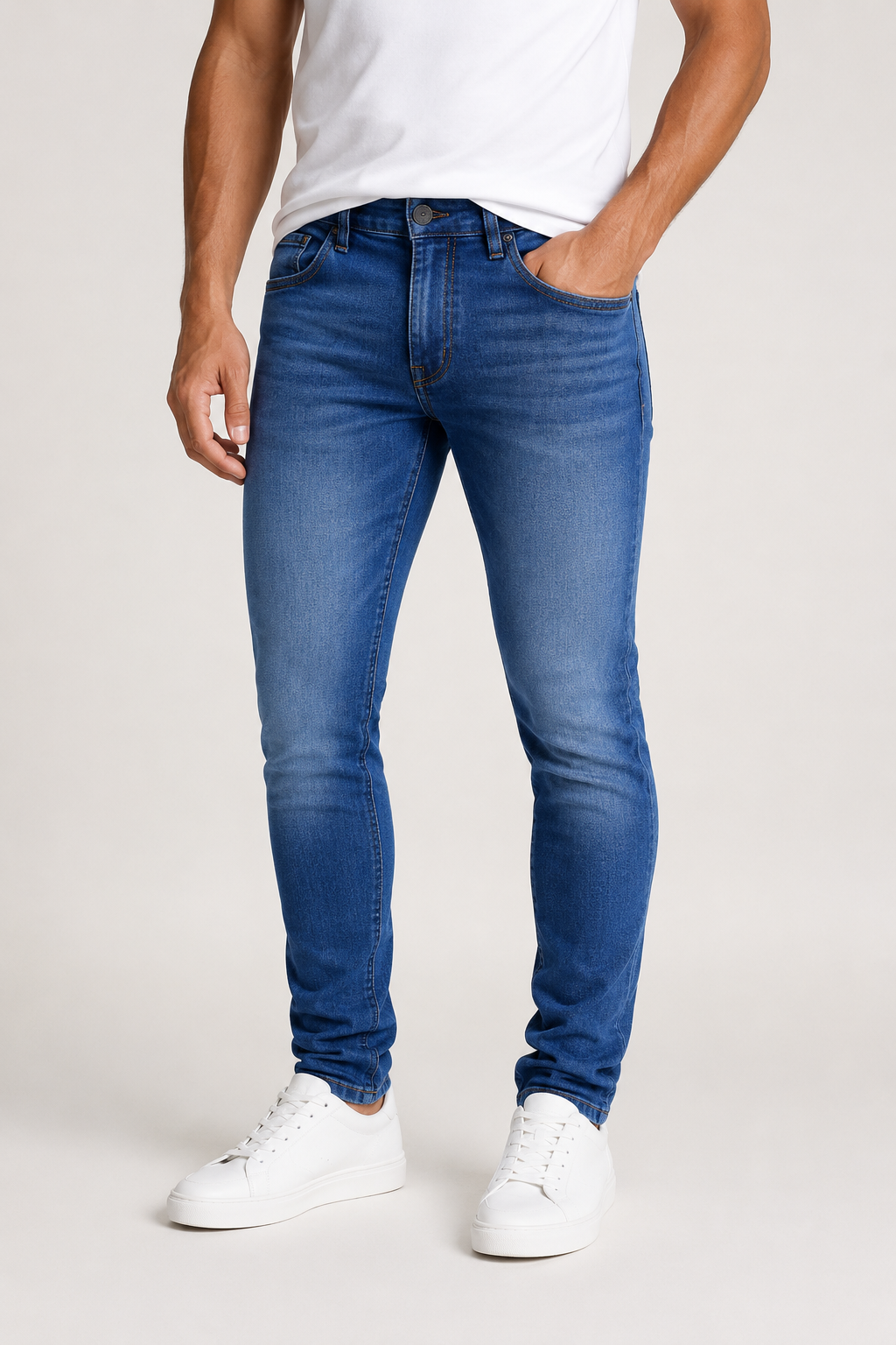 Calça Jeans Calvin Klein Bordado no Bolso - LIVE