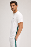 Camiseta Fred Perry Faixa Lateral