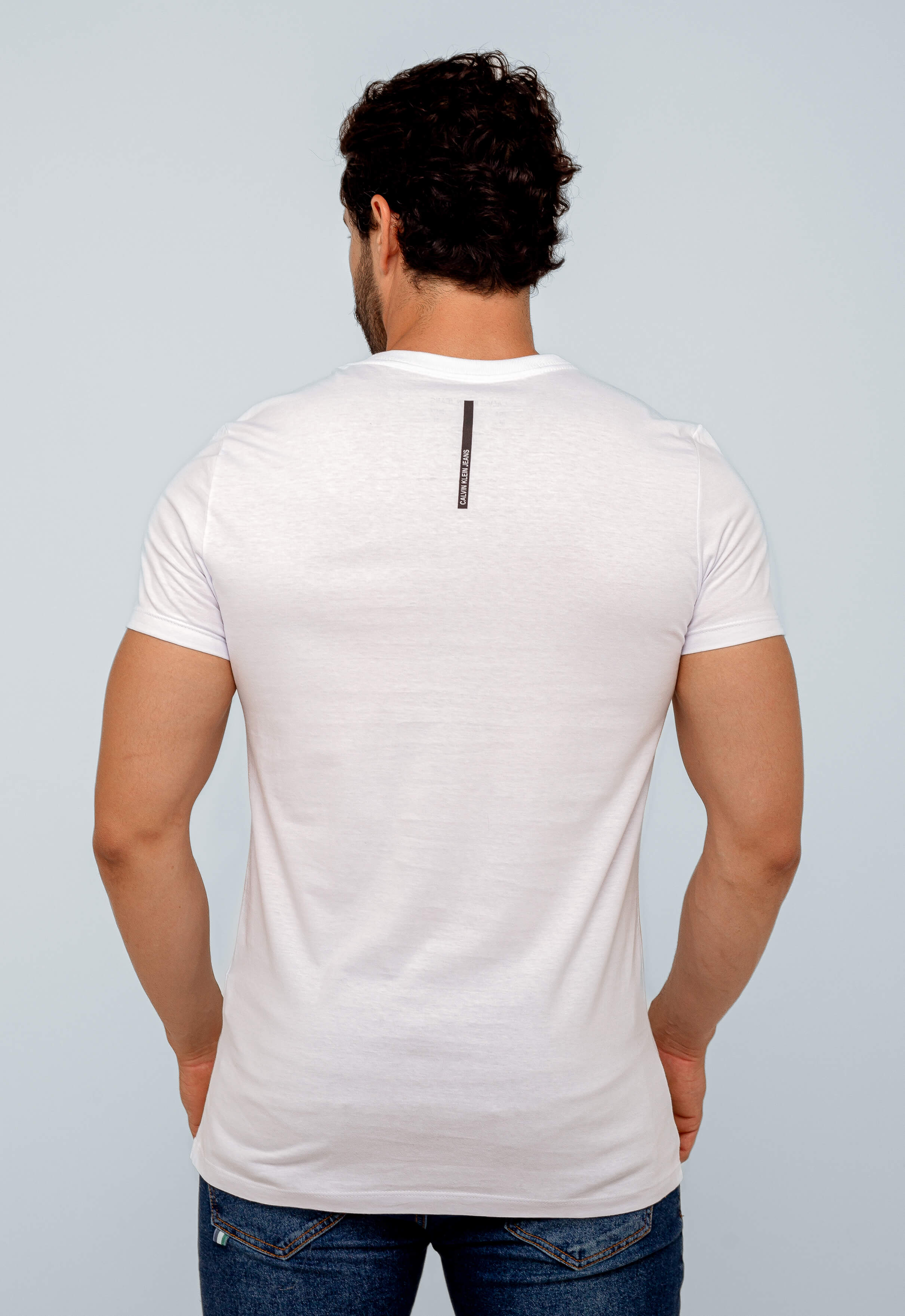 Camiseta Calvin Klein Jeans Estampa Central
