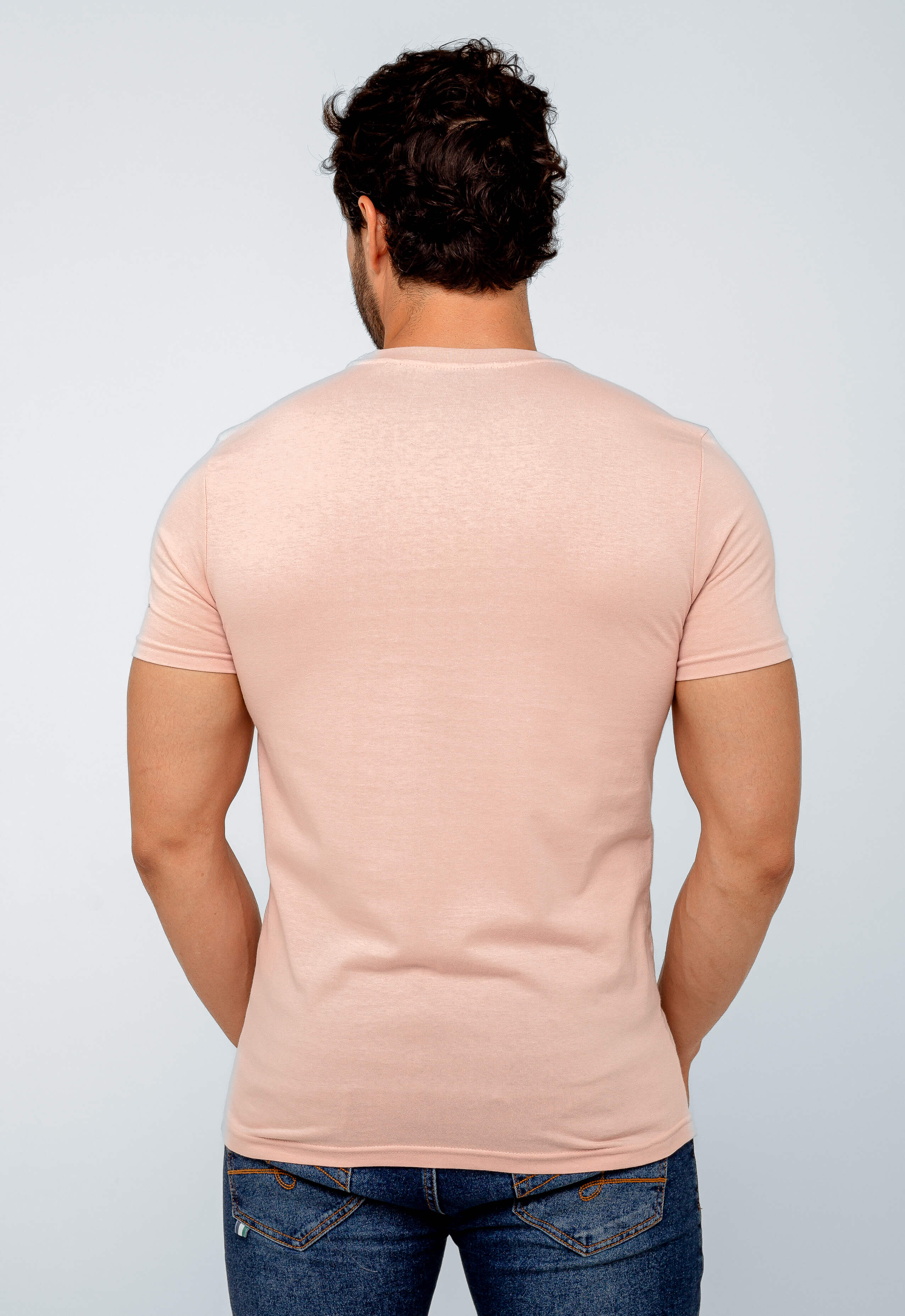 Camiseta Calvin Klein Logo Central Embossed
