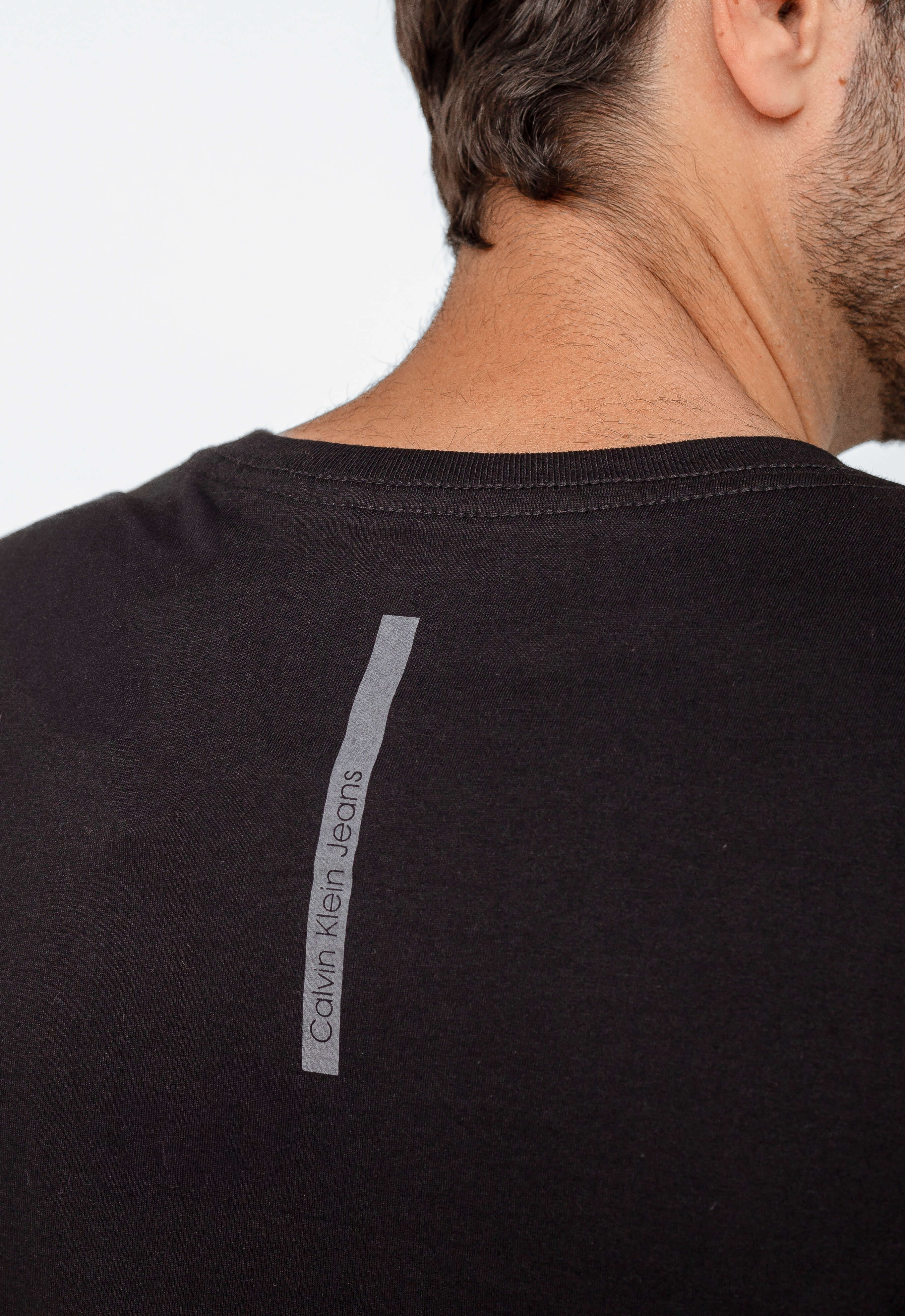 Camiseta Calvin Klein Jeans Logo Centro
