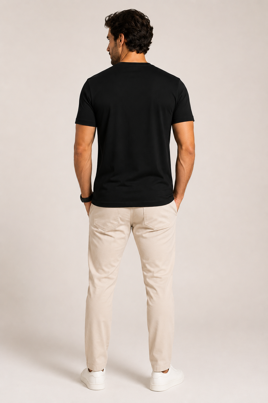 Camiseta Emporio Armani EA Preta Dourado - LIVE