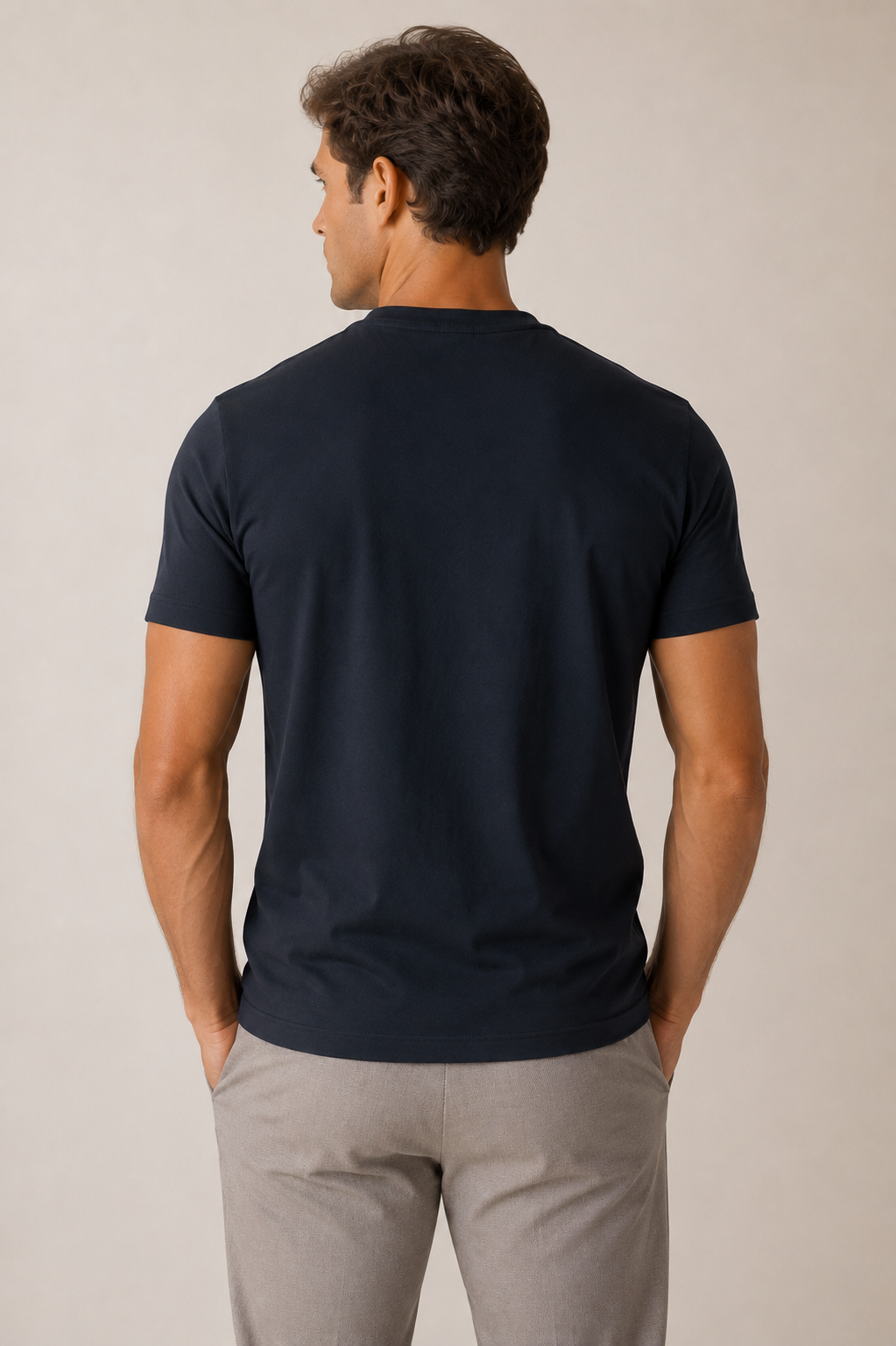 Camiseta Emporio Armani Milan Marinho