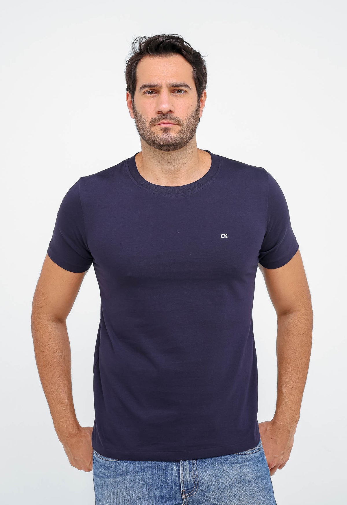 Camiseta Calvin Klein Básica Ck Peito