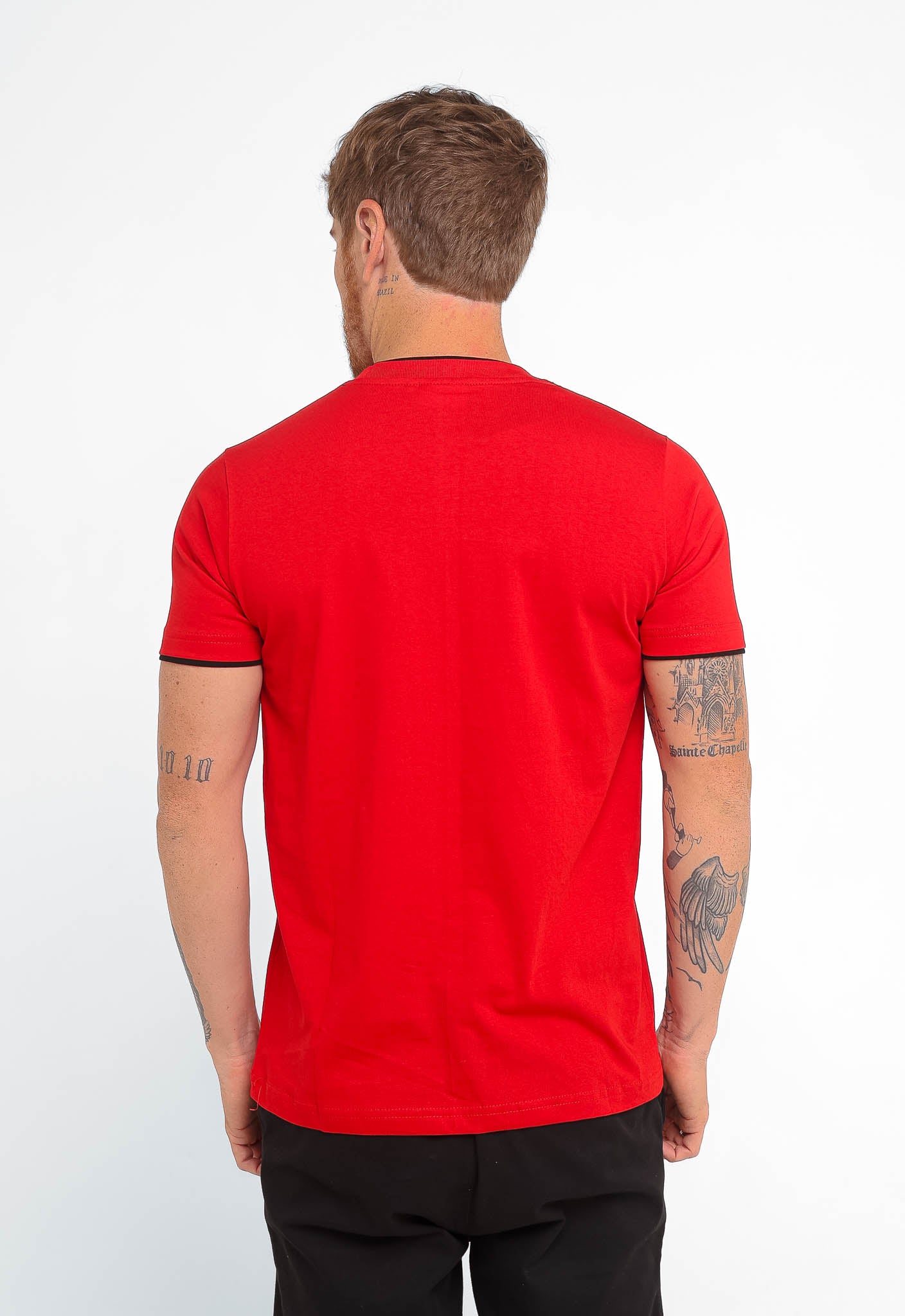 Camiseta Calvin Klein Logo Central Embossed