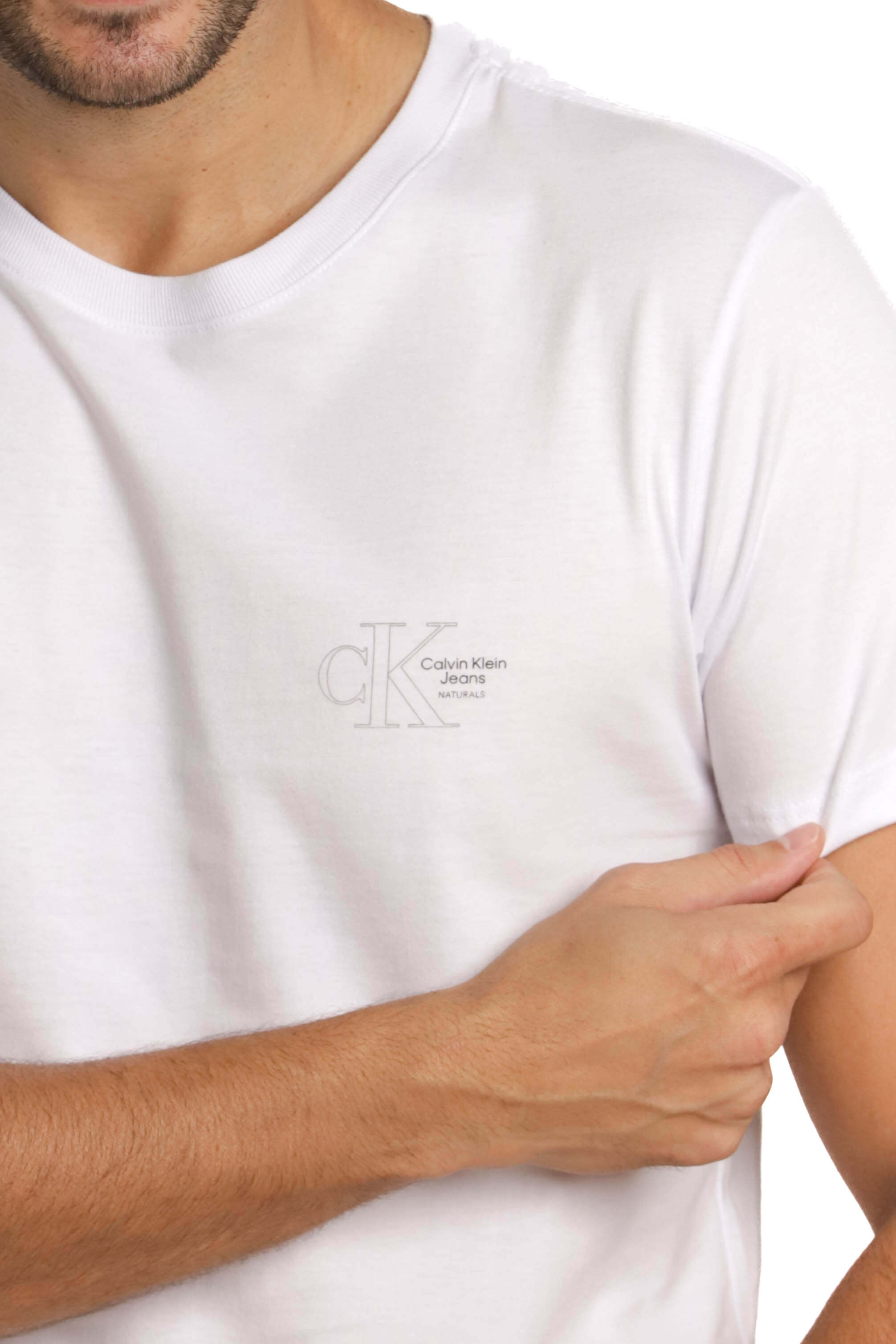 Camiseta Calvin Klein Jeans Logo Peito - Sale