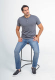 Camiseta Dom Henrico Henley Pima