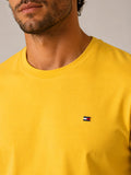 Camiseta Tommy Hilfiger Básica Essential - Sale - LIVE