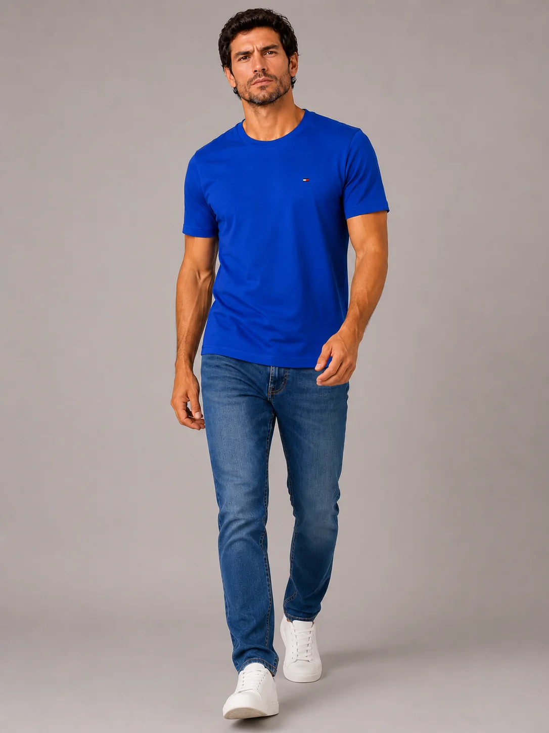 Camiseta Tommy Hilfiger Básica Essential - Sale - LIVE