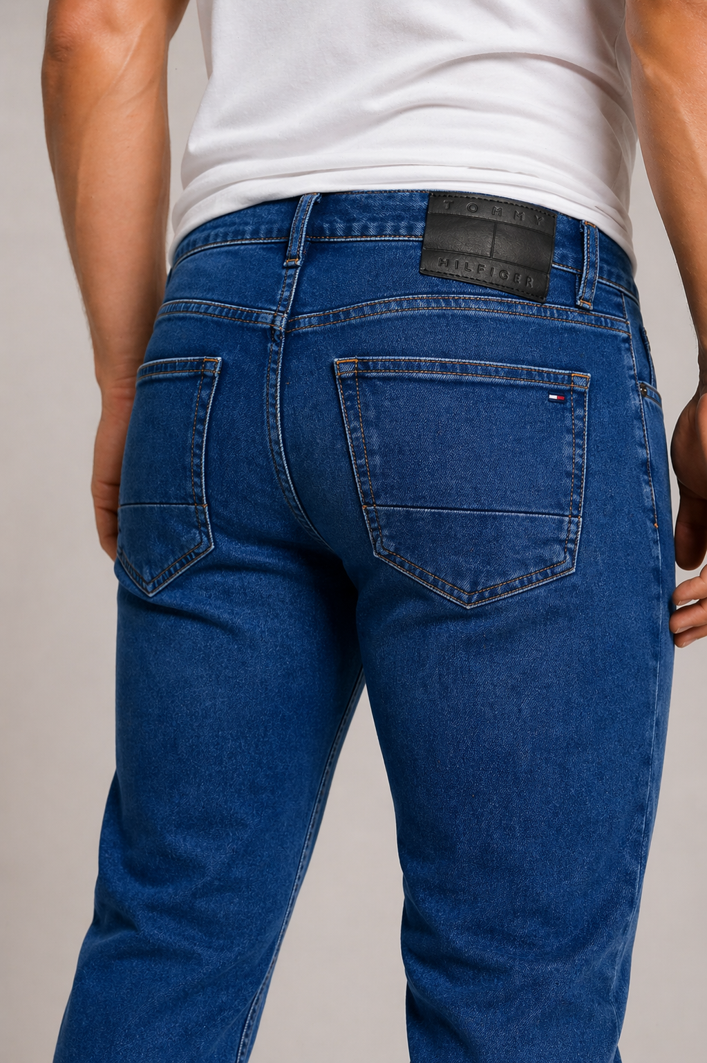 Calça Tommy Hilfiger Regular Fit Ref: 303352
