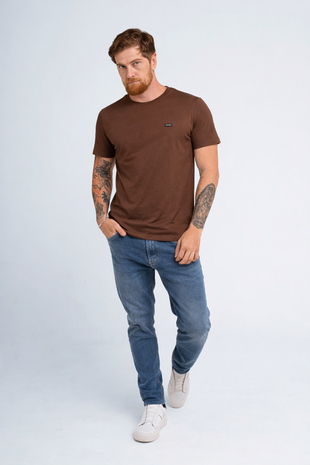 Camiseta Calvin Klein Logo Peito Alto Relevo