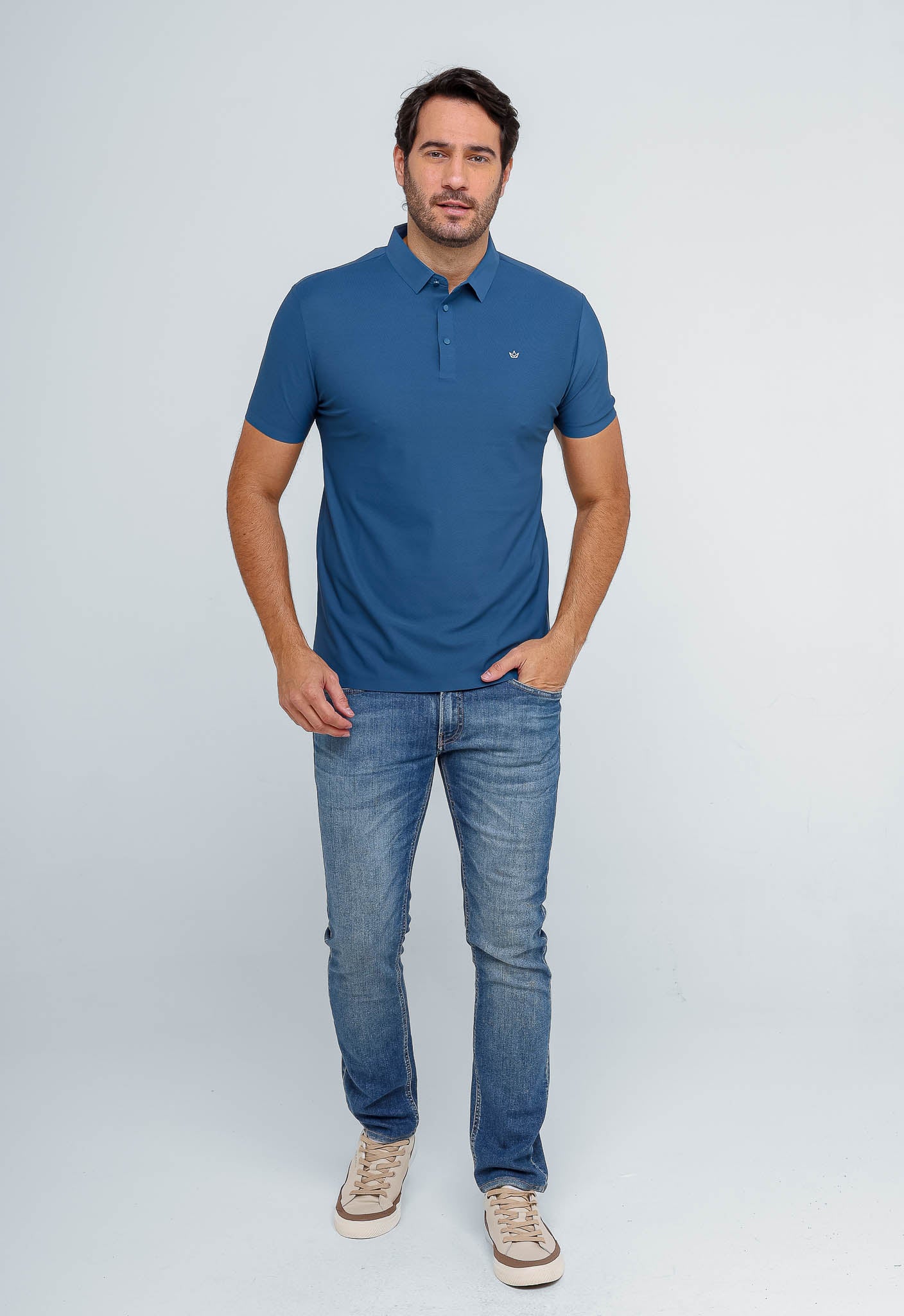 AZUL PETRÓLEO 