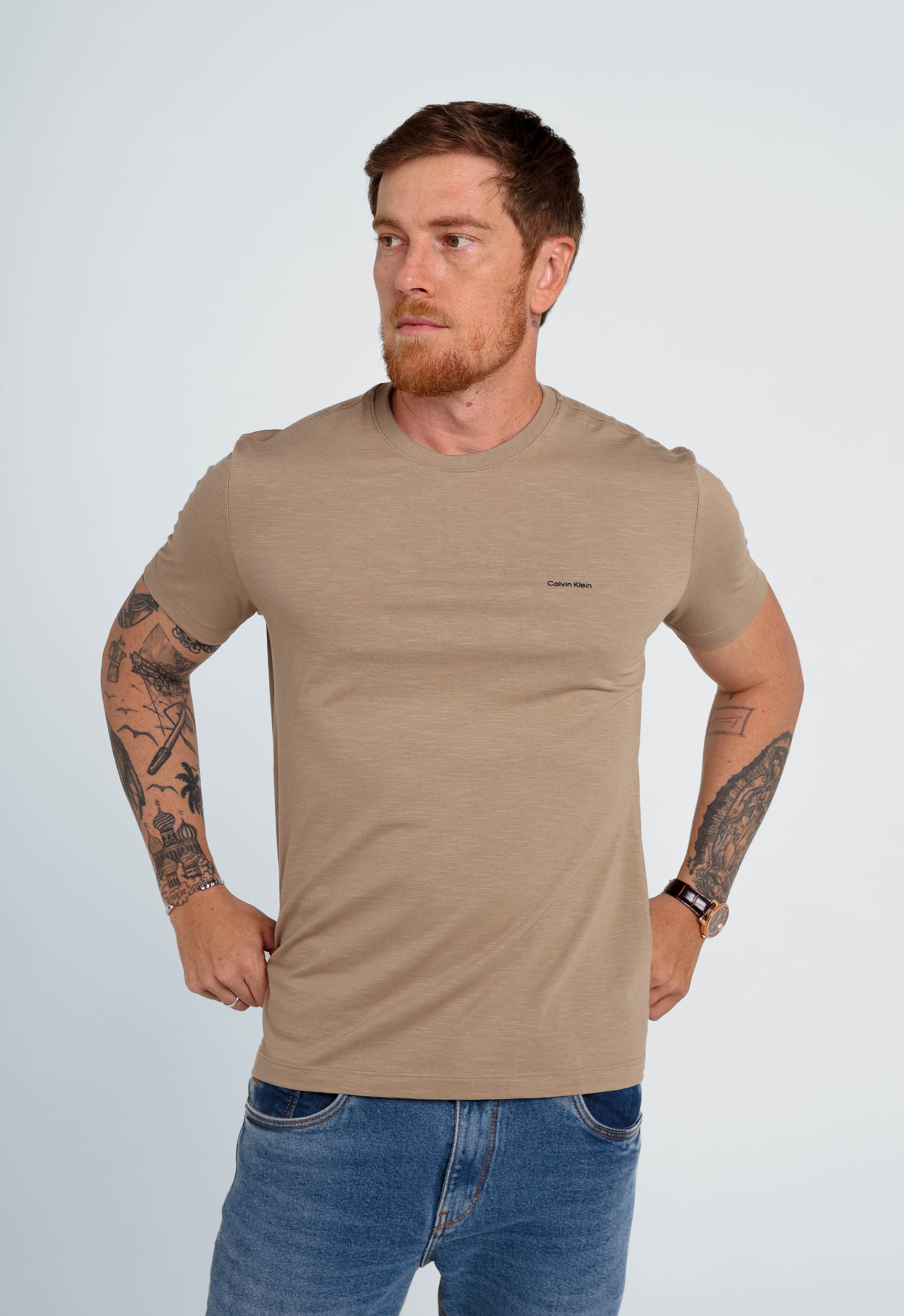 Camiseta Calvin Klein Flamê Logo Peito