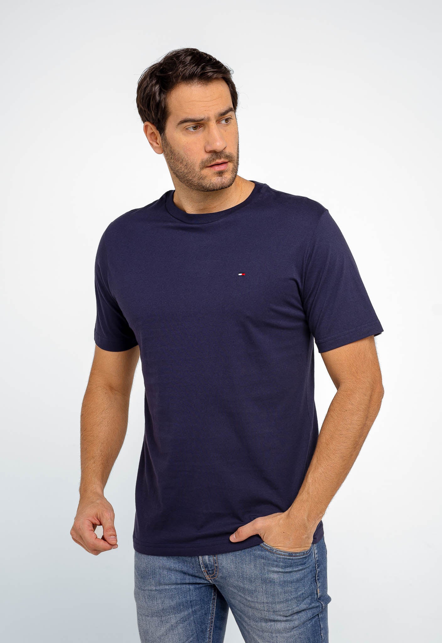 Camiseta Tommy Hilfiger Básica Essential - Sale