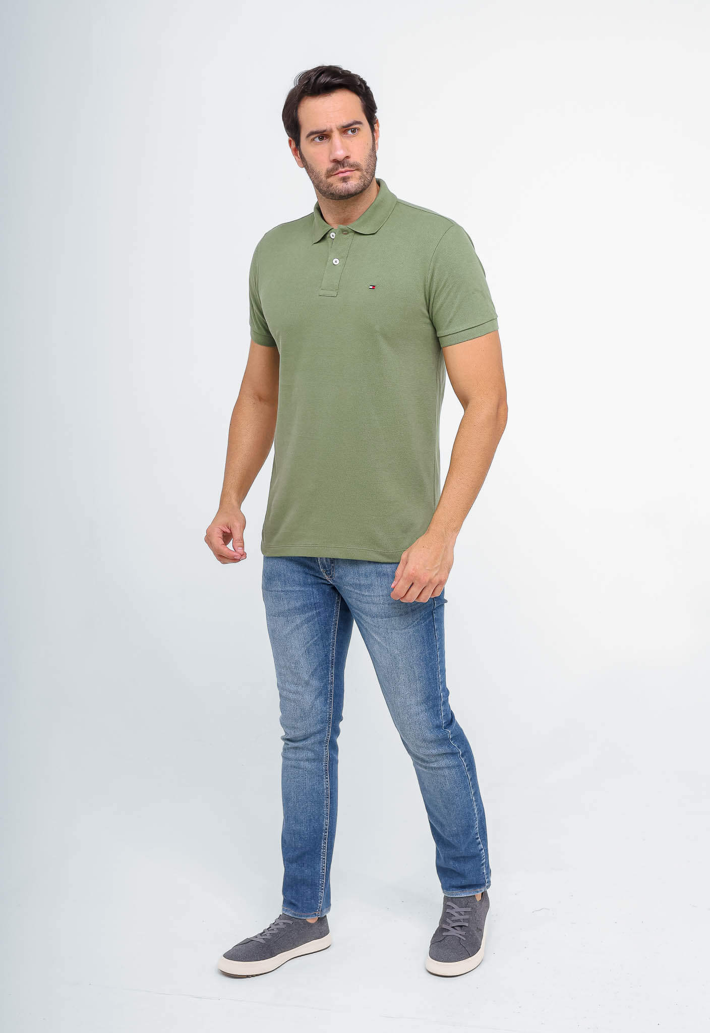 VERDE MILITAR