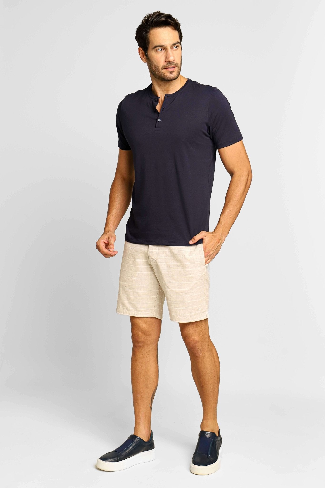 Bermuda Dom Henrico Oxford Listrada C / Ajuste Areia - Henri Store