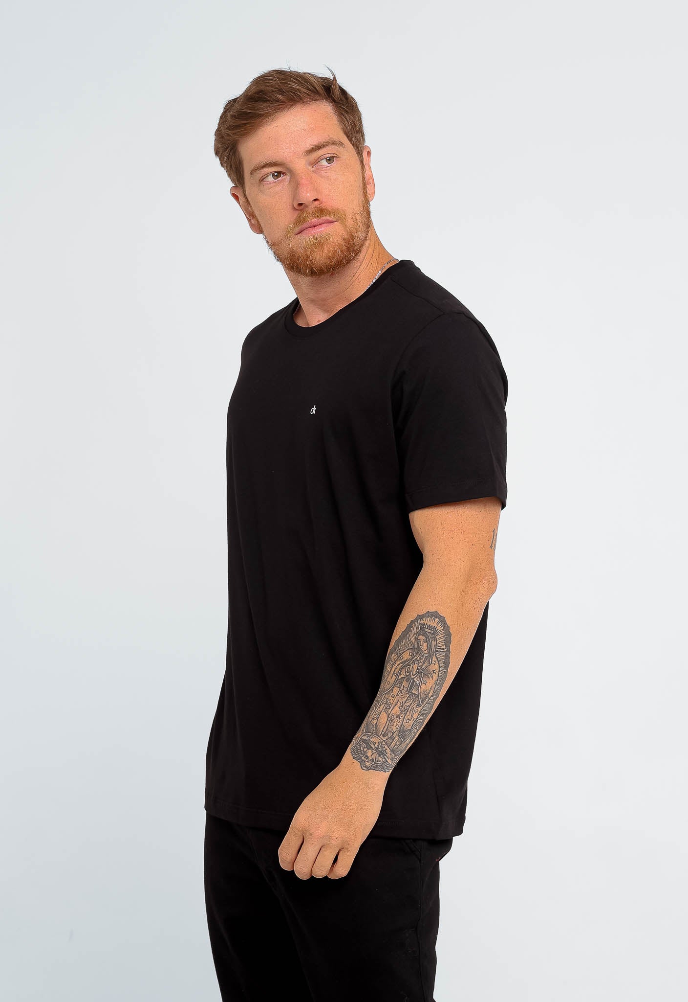 Camiseta Calvin Klein Logo Peito Ck Silkado