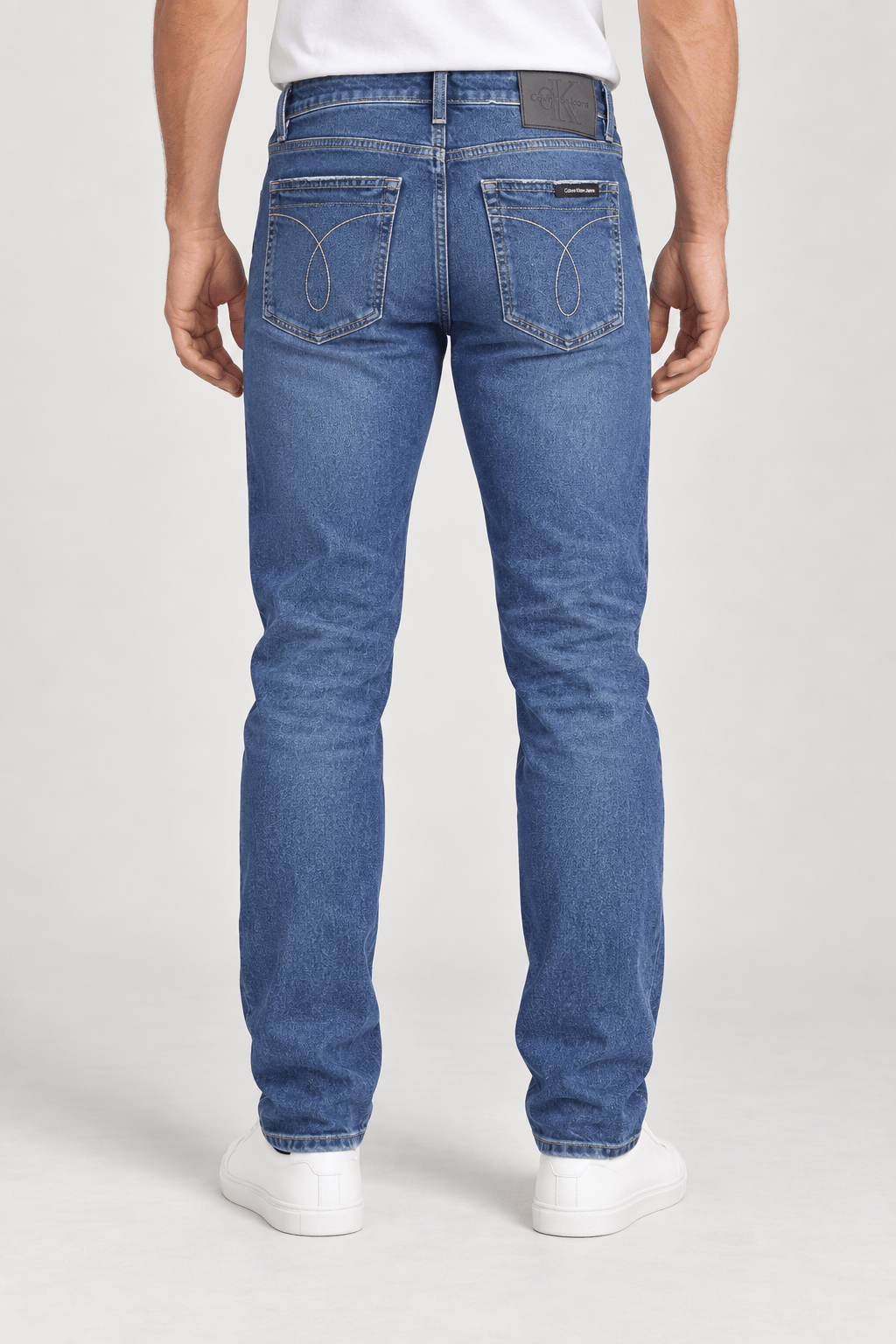 Calça Calvin Klein Jeans Médio CK - Henri Store