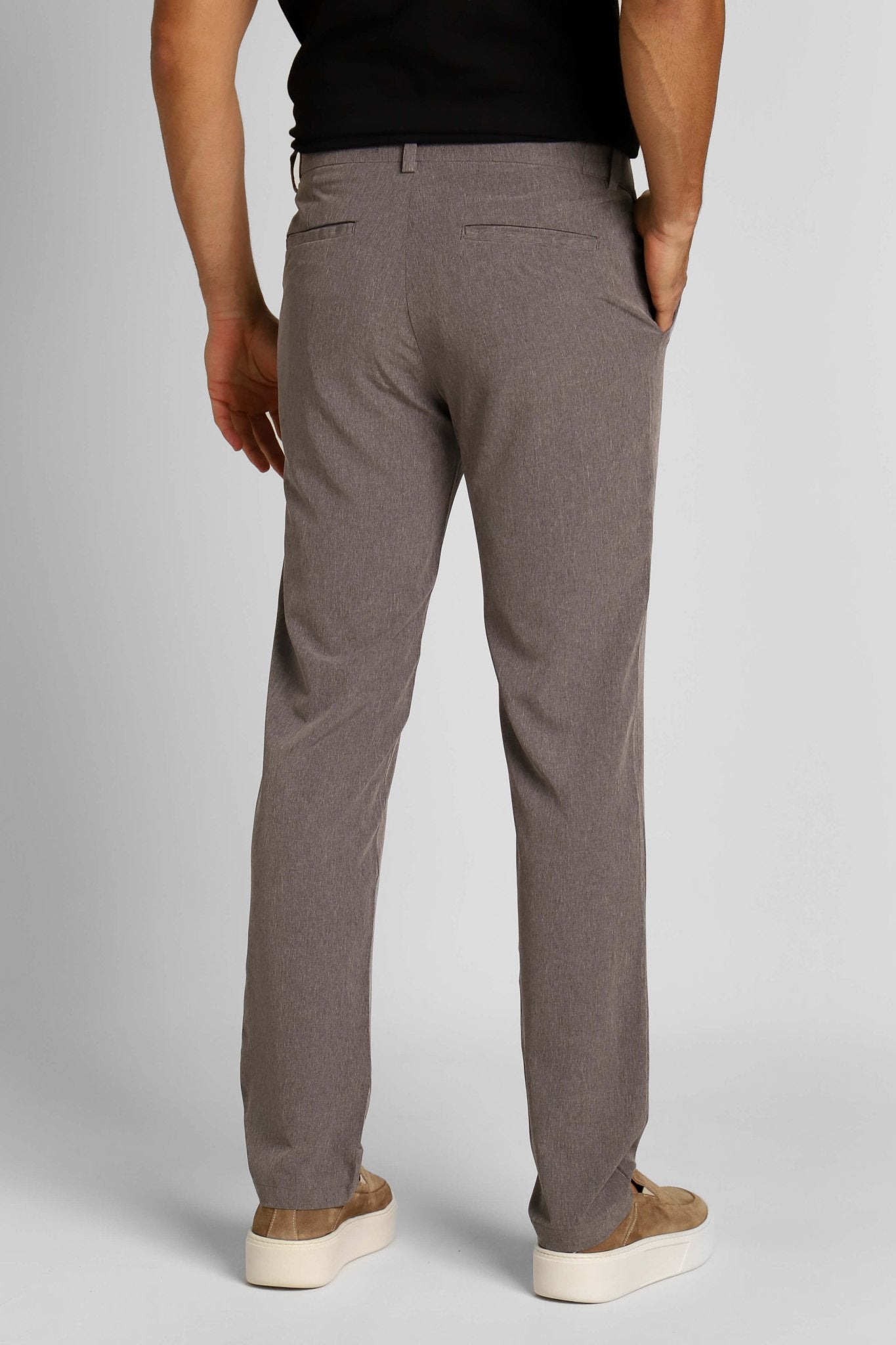Calça Dom Henrico Slim Fit Tech com Moovexx LIVE - Henri Store