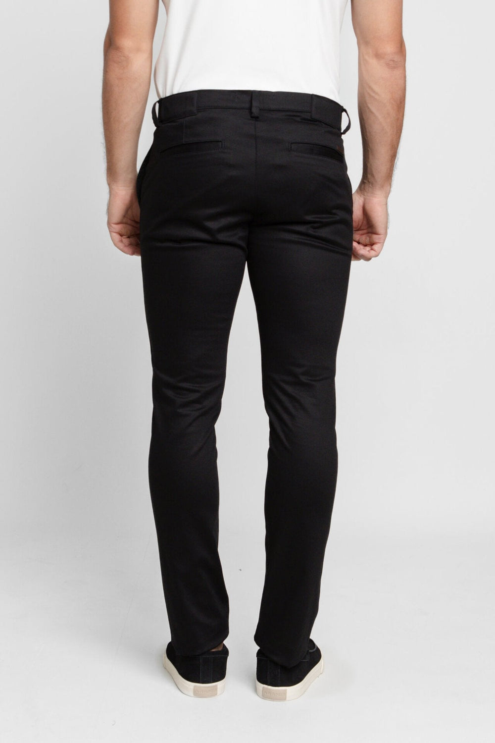 Calça Kanzo Skinny Preta 900 - Henri Store
