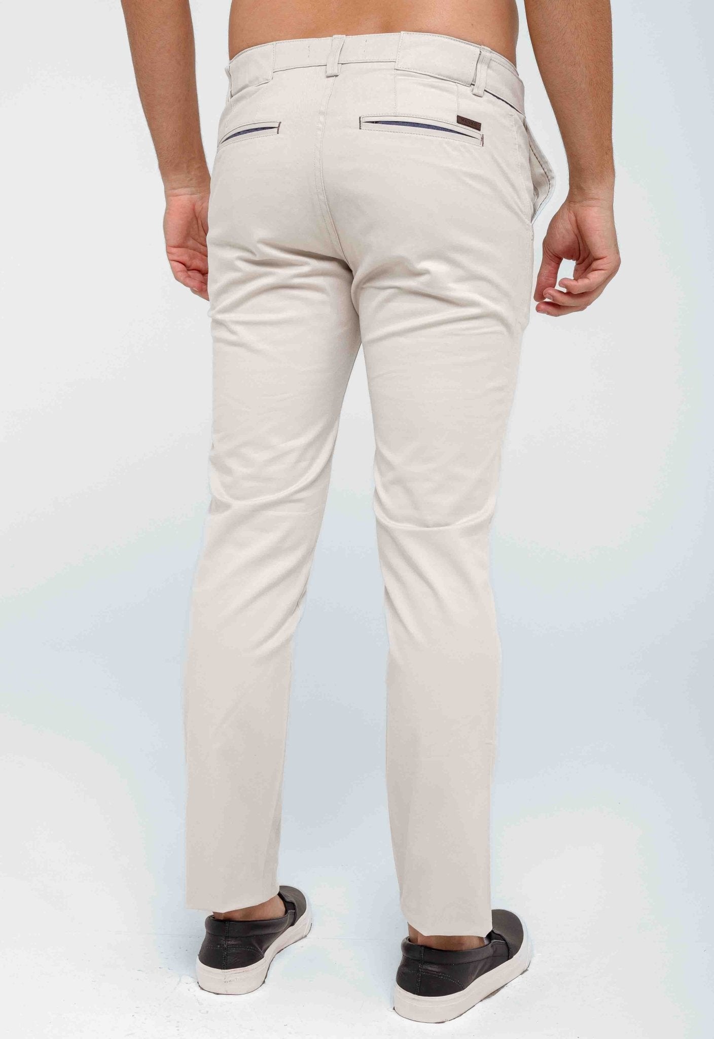 Calça Kanzo Slim Fit Bege Claro - Henri Store