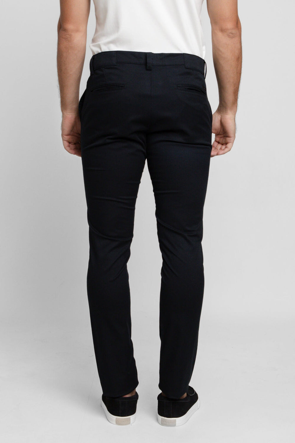 Calça Masculina Skinny Fit Kanzo Preto Impermeável - Henri Store