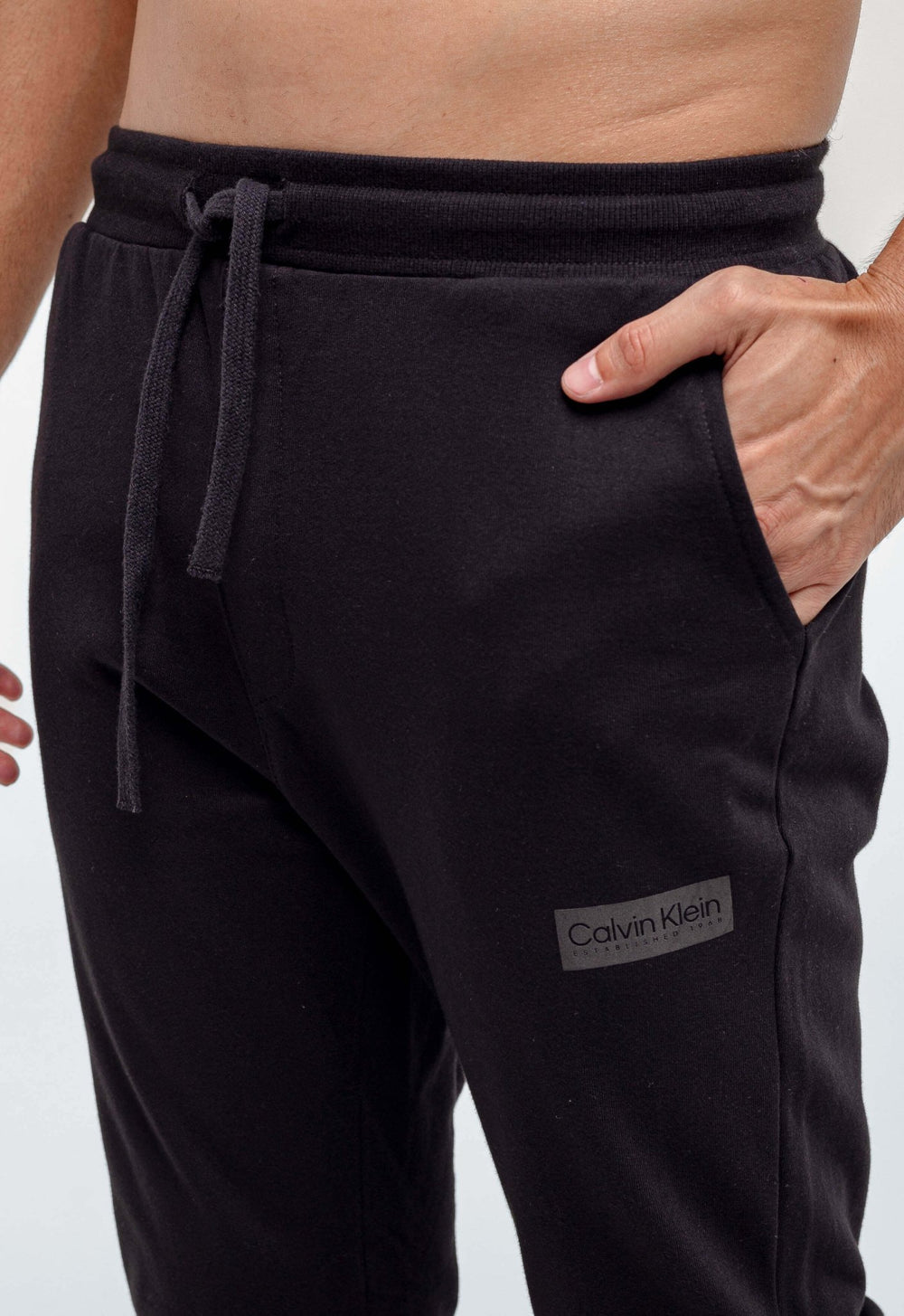 Calça Moletom Calvin Klein Established - Henri Store