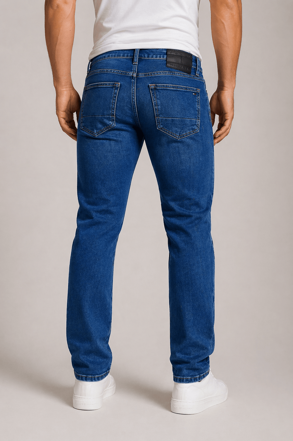 Calça Tommy Hilfiger Regular Fit Ref: 303352 - Henri Store
