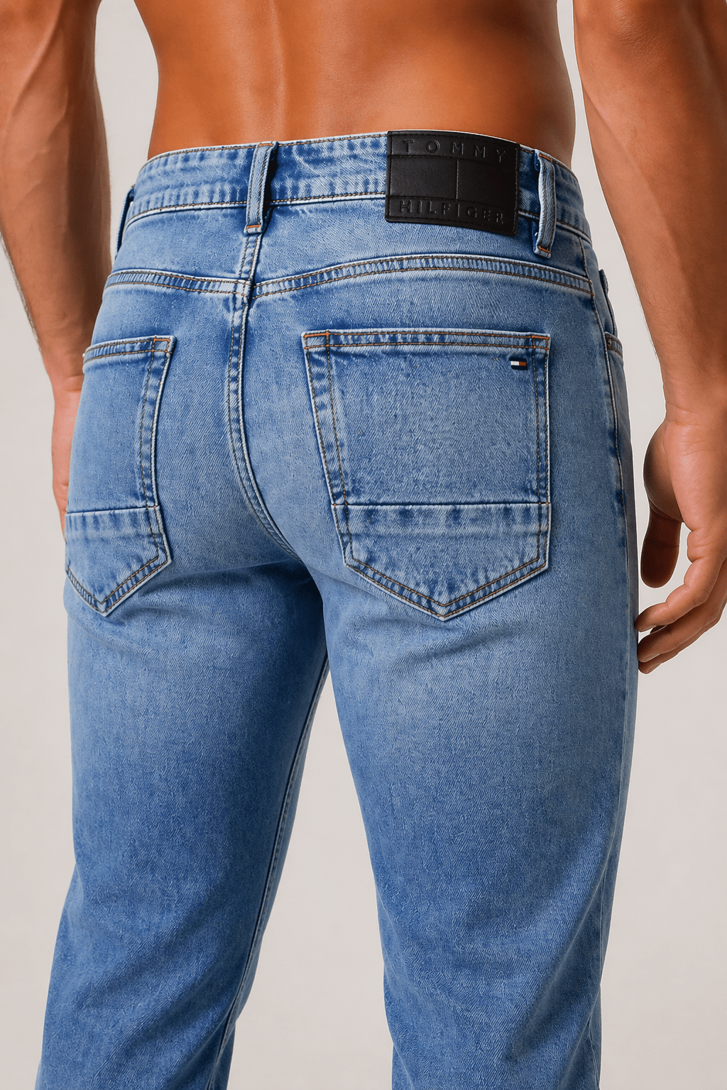 Calça Tommy Hilfiger Regular Fit Ref: 303352 - Henri Store