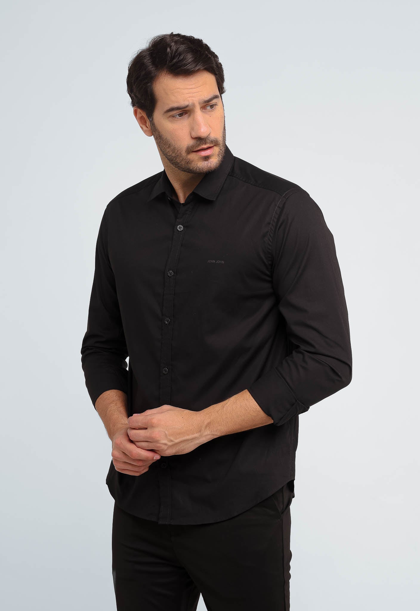 Camisa John John Ml Straight Preta LIVE - Henri Store