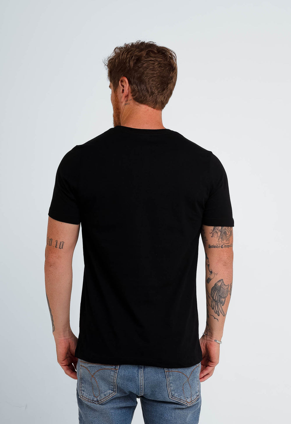 Camiseta Aramis Outline - Henri Store