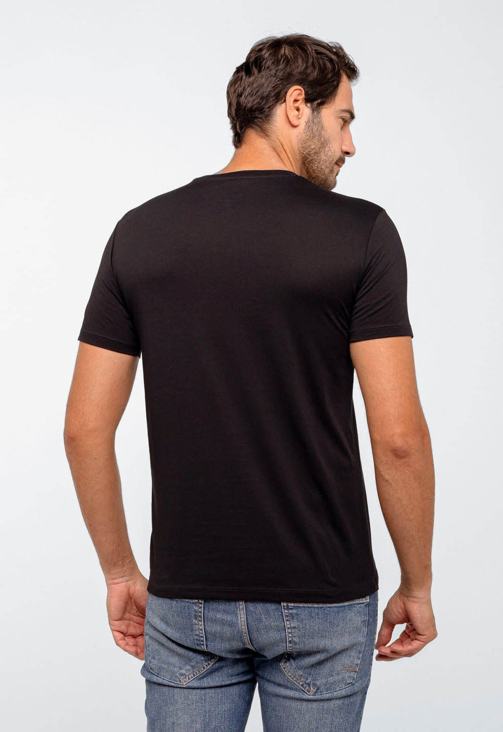 Camiseta Armani Exchange Logo Central Cubo - Henri Store