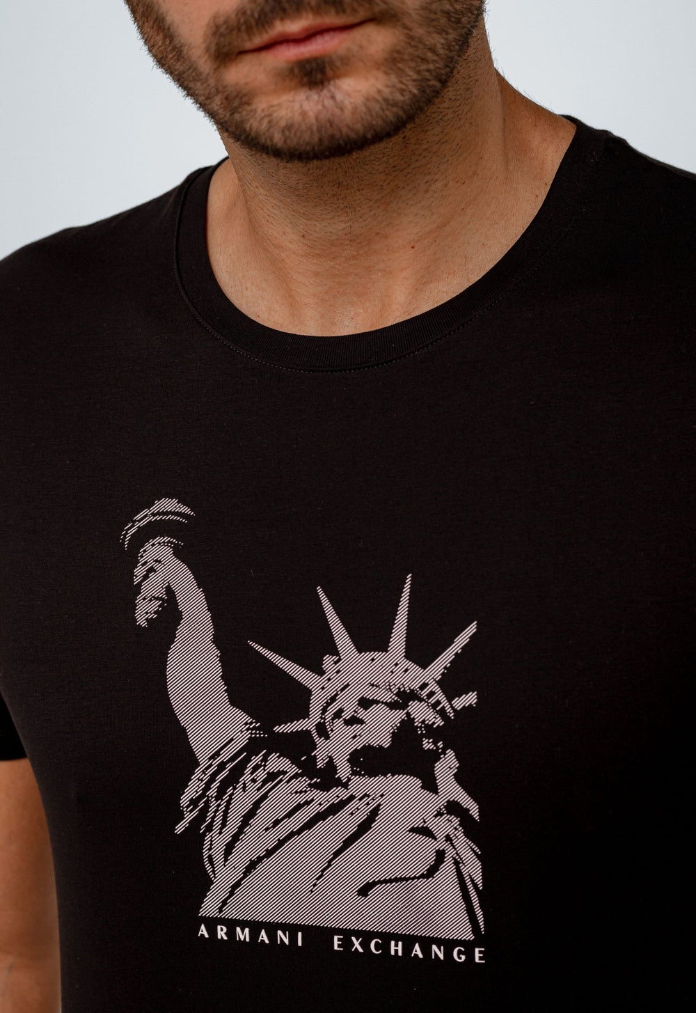 Camiseta Armani Exchange Logo Central New York - Henri Store