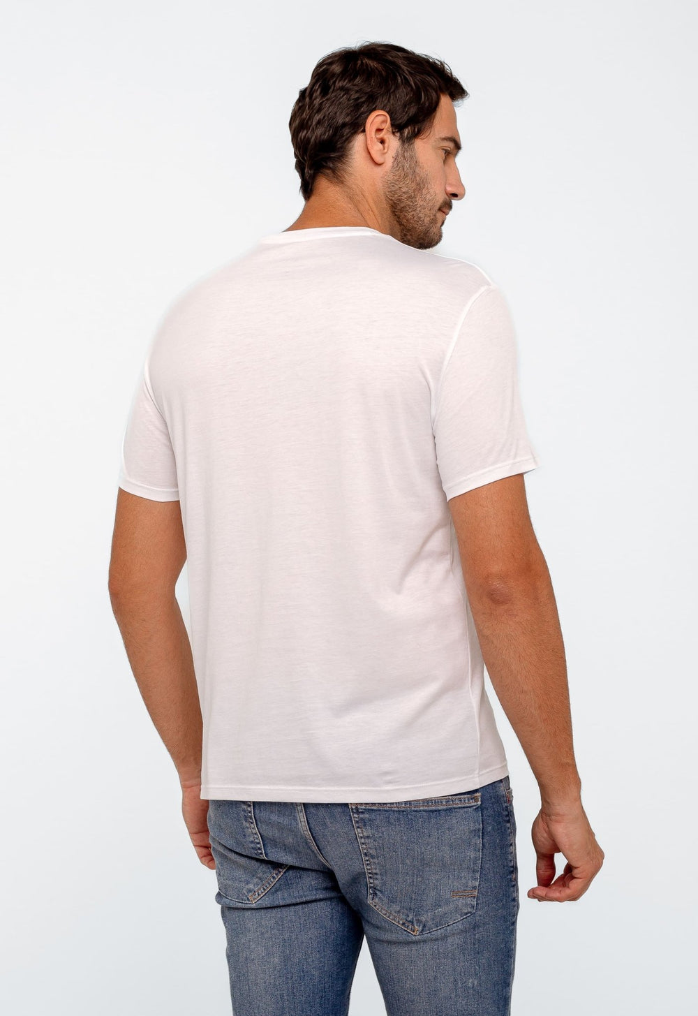 Camiseta Armani Exchange Logo Central Prateado - Henri Store