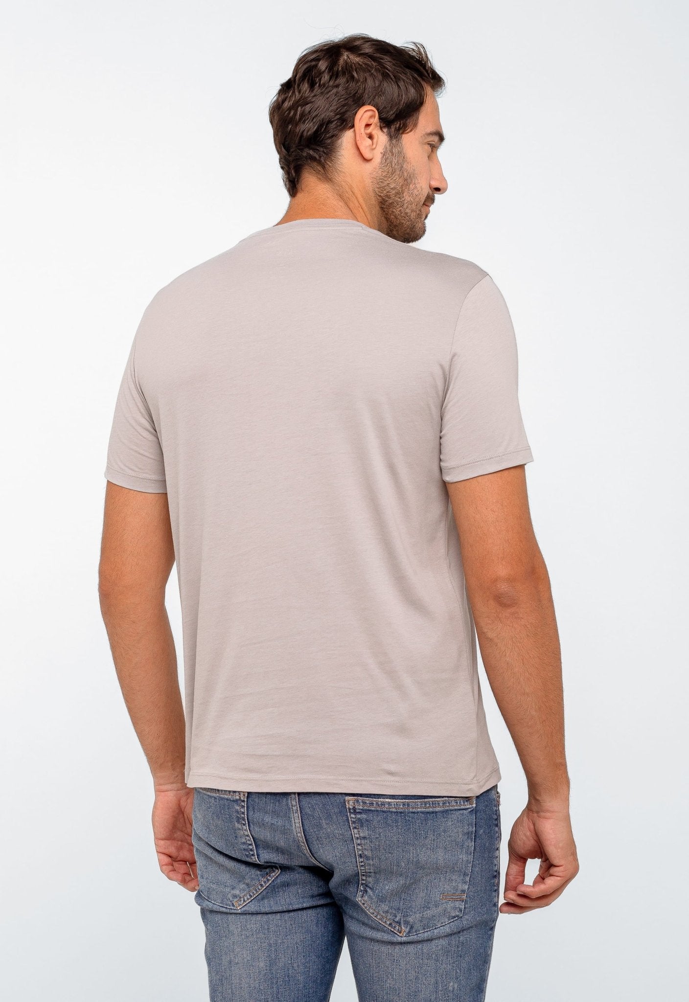 Camiseta Armani Exchange Logo Central Prateado - Henri Store