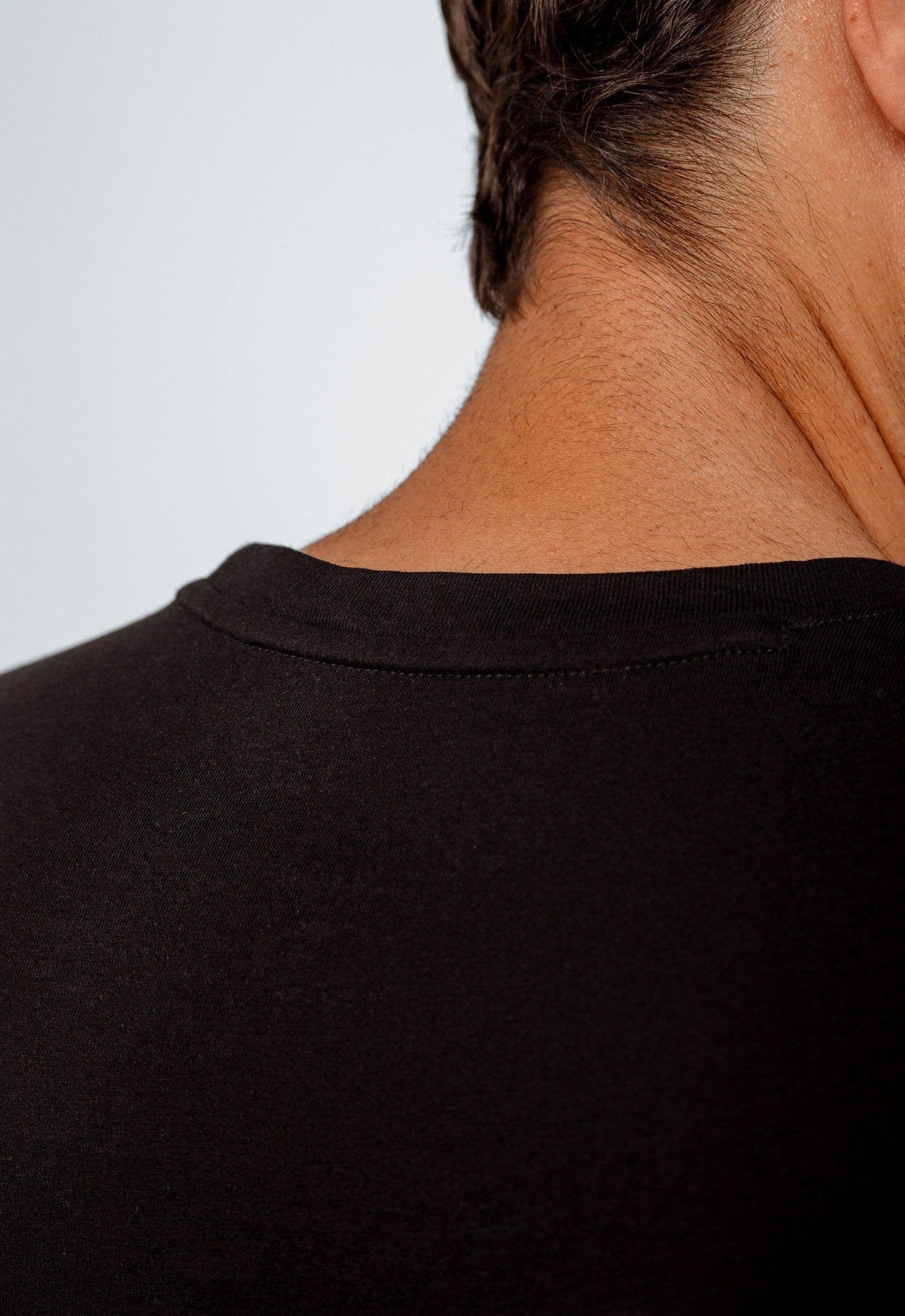Camiseta Armani Exchange Logo Central - Henri Store