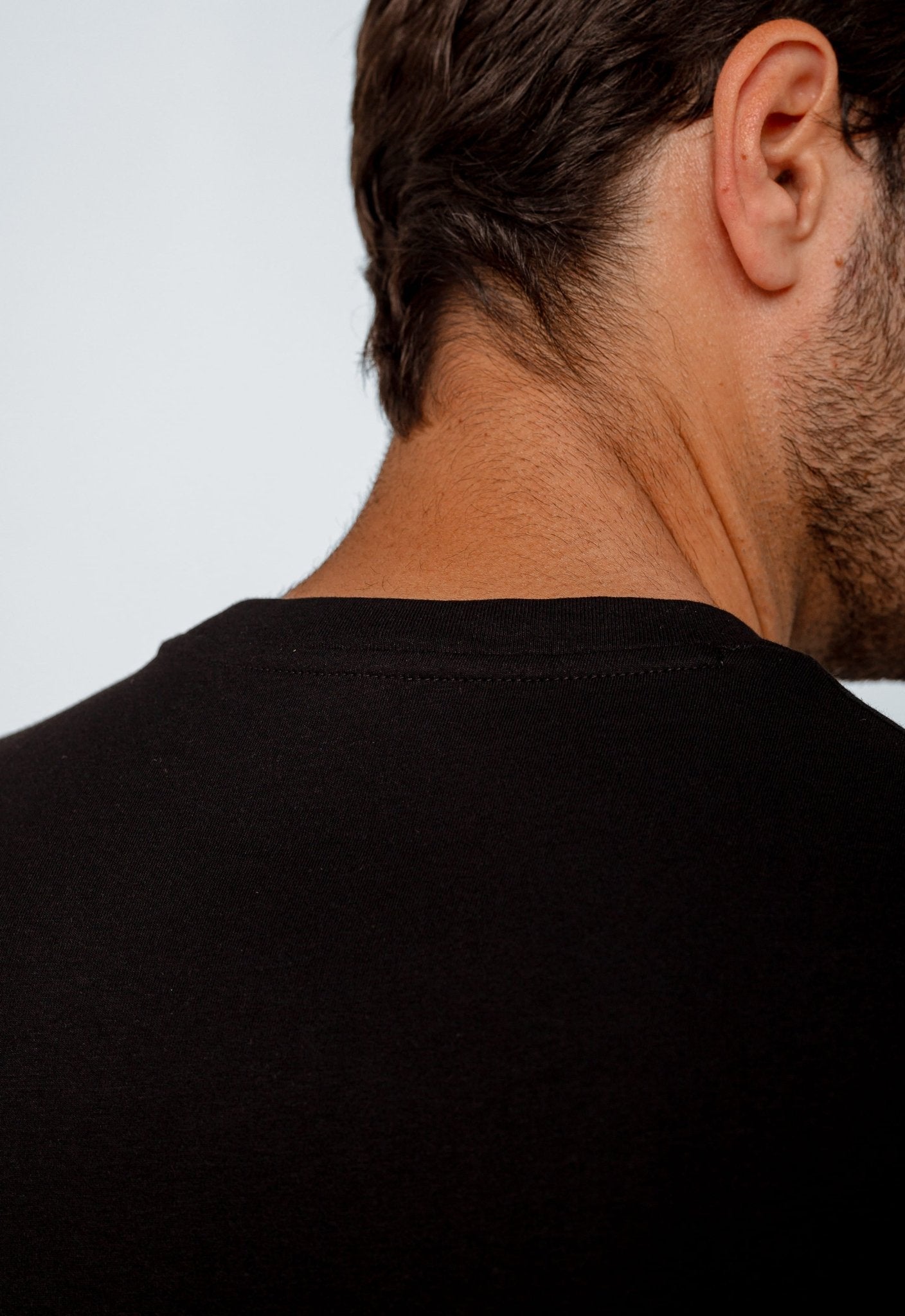 Camiseta Armani Exchange Logo Central. - Henri Store