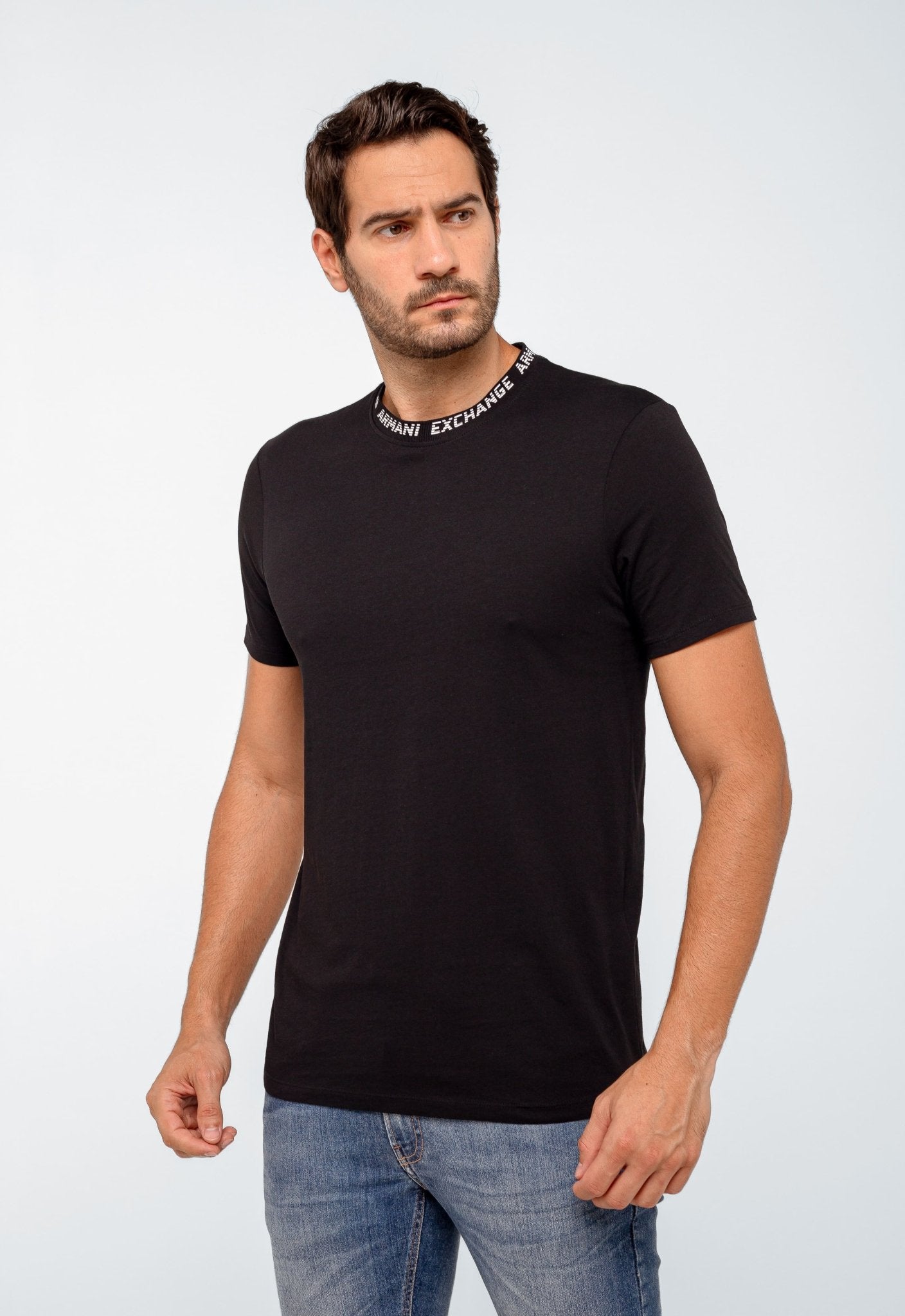 Camiseta Armani Exchange Logo Gola - Henri Store