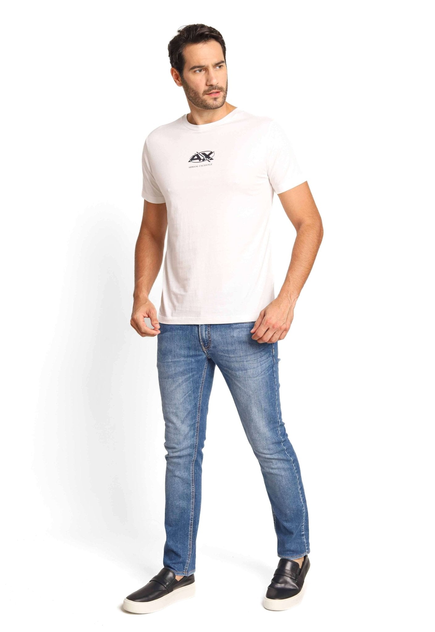 Camiseta Armani Exchange Regular Fit Logo Central - LIVE - Henri Store