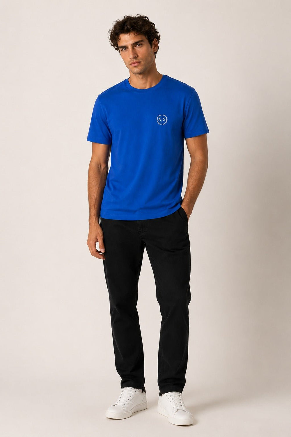 Camiseta Armani Exchange Regular Fit Logo Circular - Henri Store