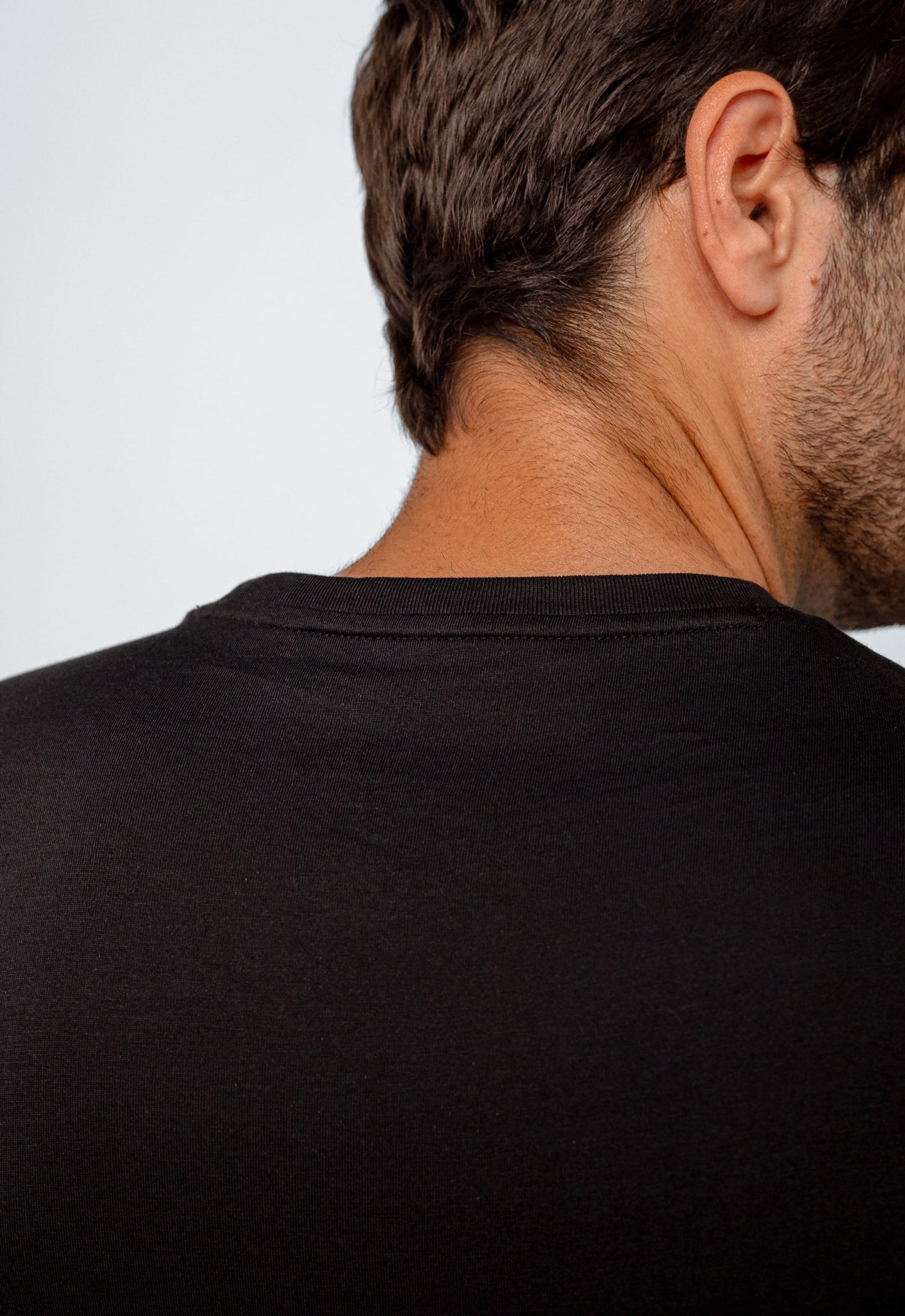 Camiseta Armani Exchange Regular Logo Central - Henri Store