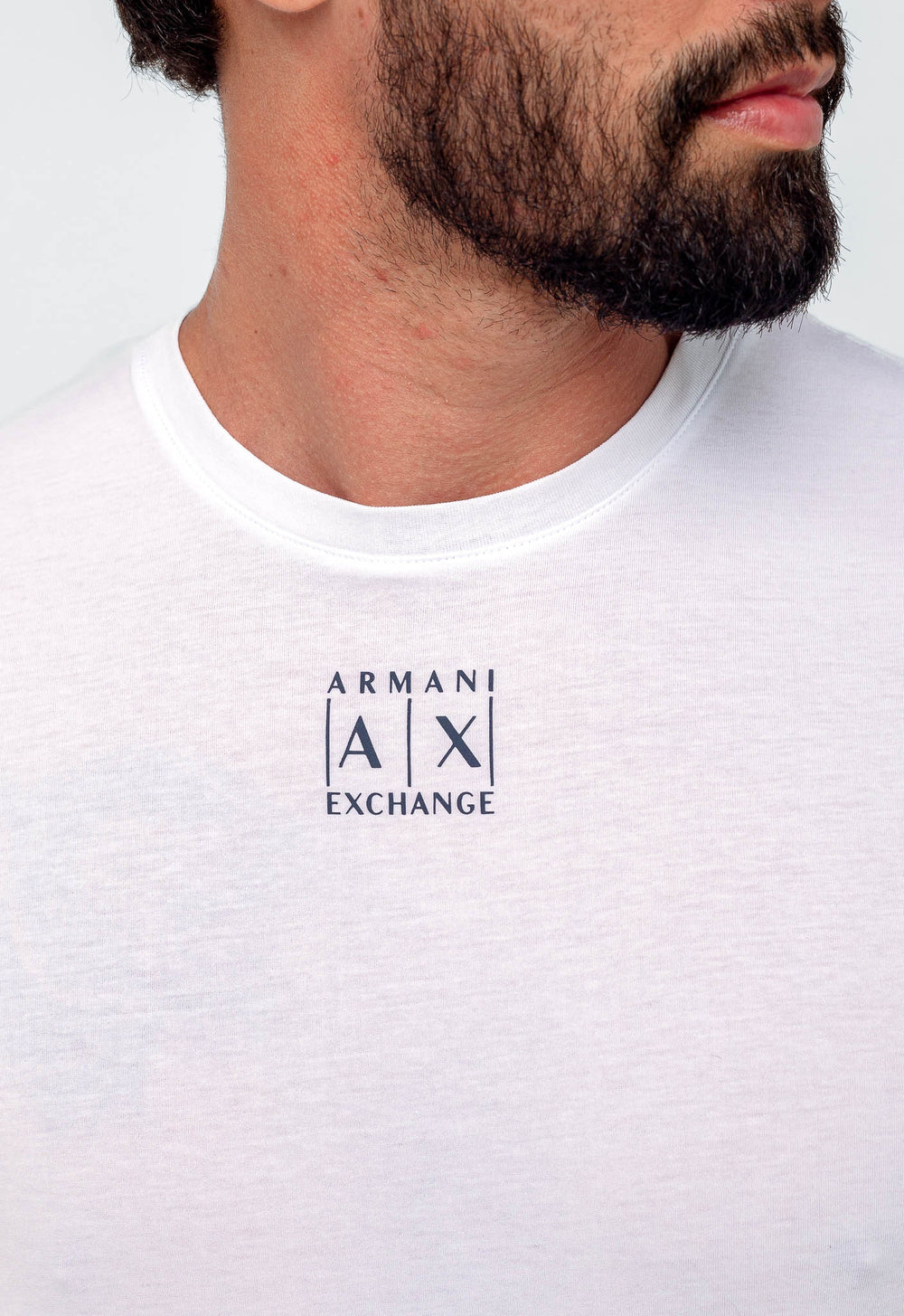 Camiseta Armani Exchange Slim Logo Central. - Henri Store