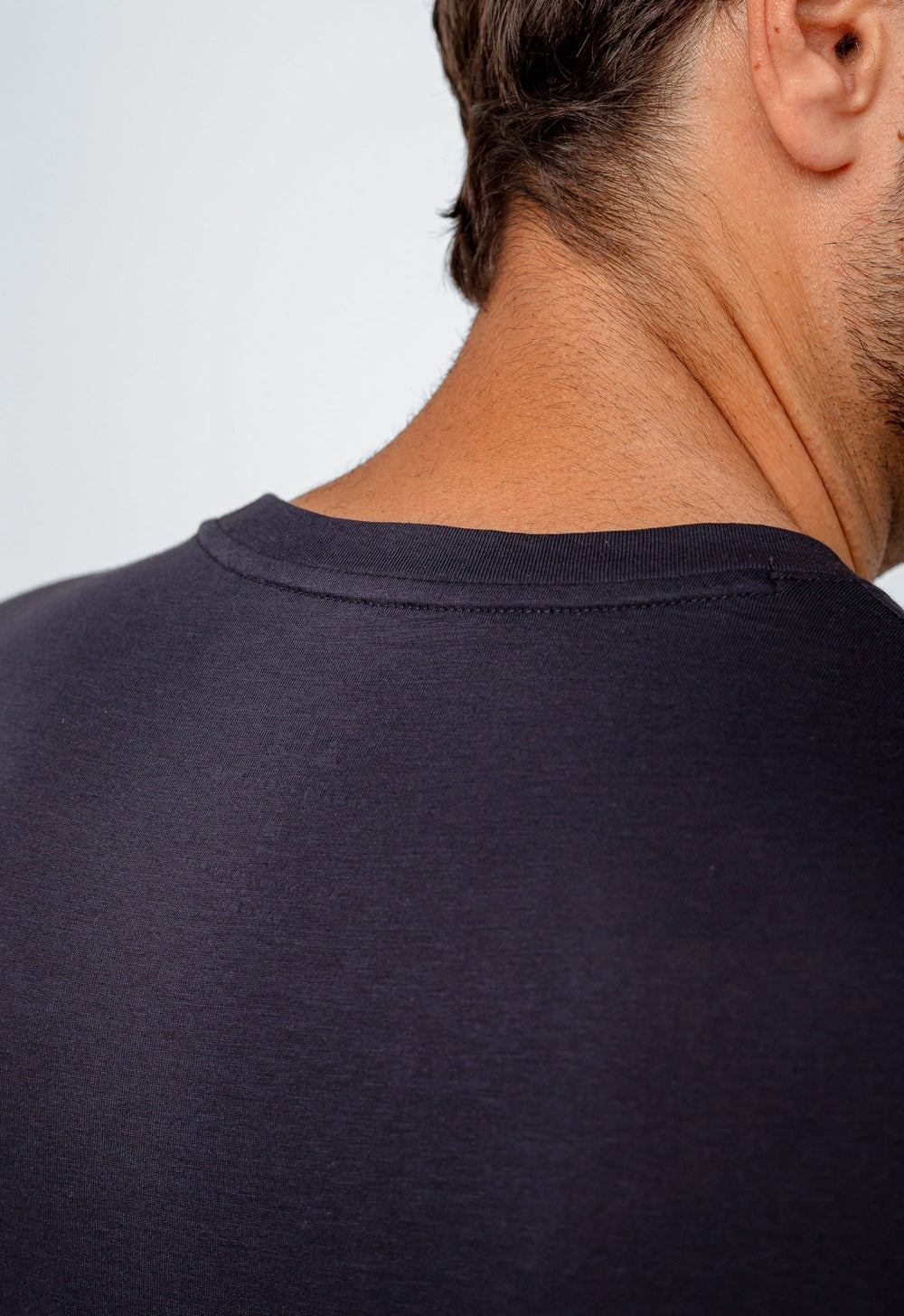 Camiseta Armani Exchange Slim Logo Central - Henri Store